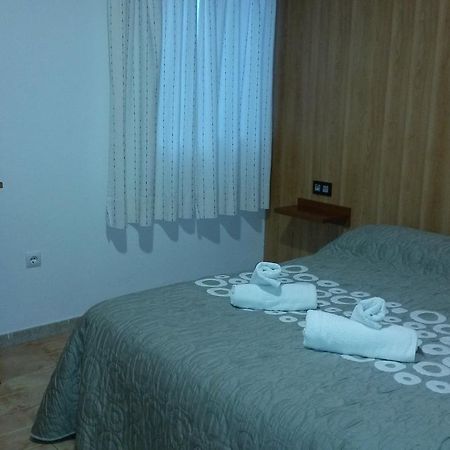 Hostal Virgen Del Pilar Baza Zewnętrze zdjęcie