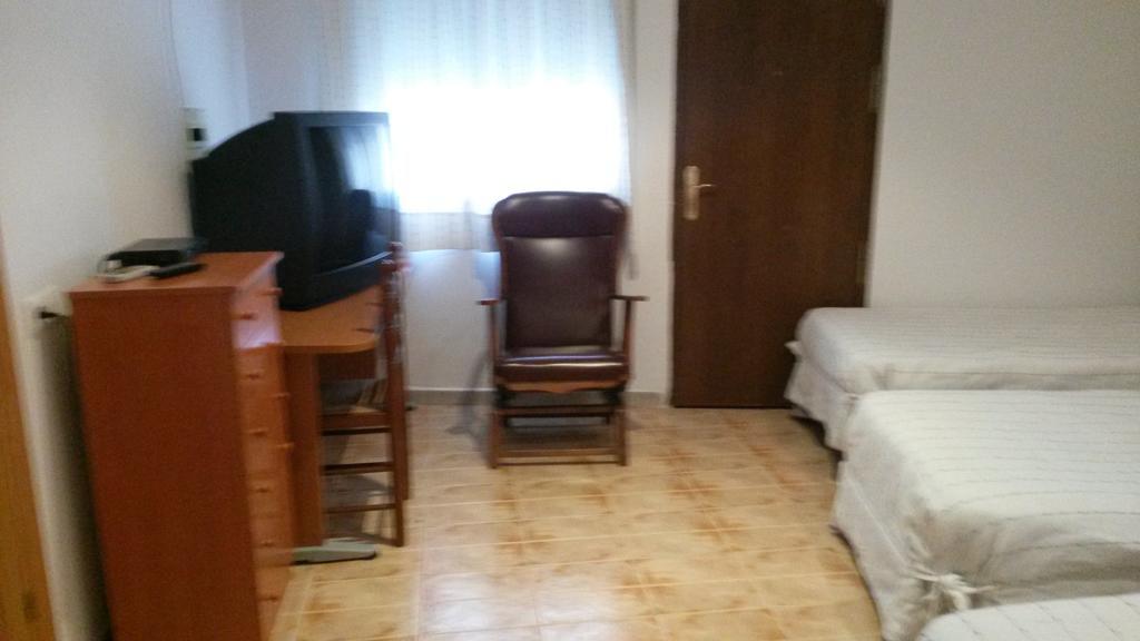 Hostal Virgen Del Pilar Baza Zewnętrze zdjęcie