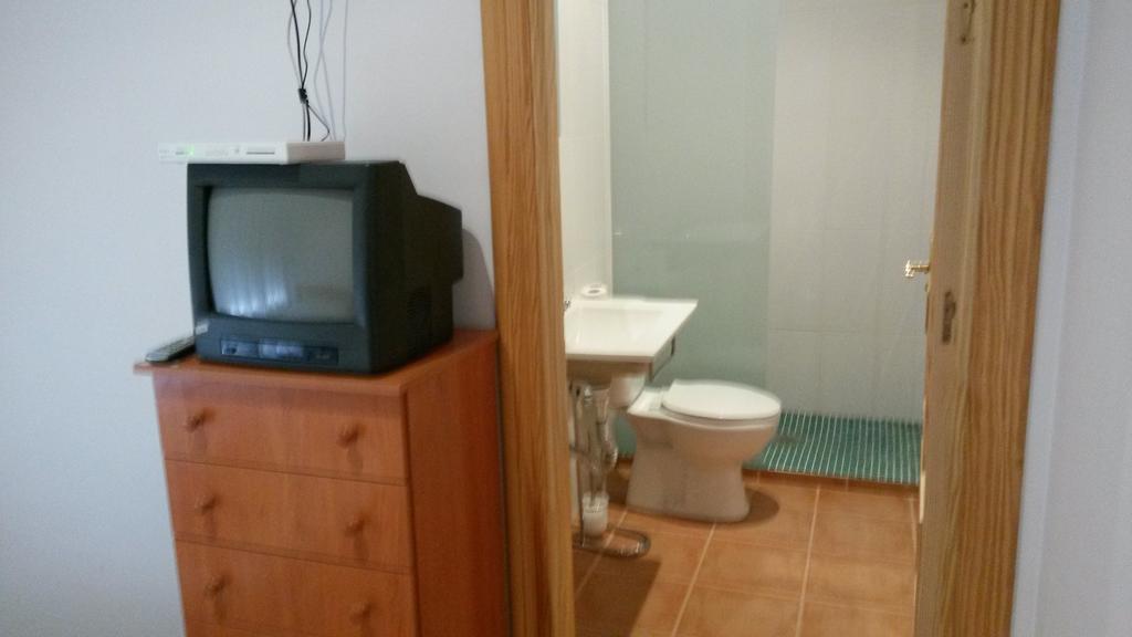 Hostal Virgen Del Pilar Baza Zewnętrze zdjęcie