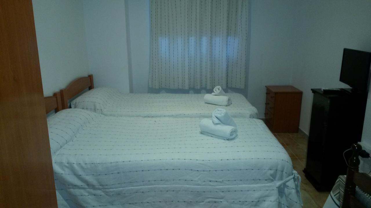 Hostal Virgen Del Pilar Baza Zewnętrze zdjęcie